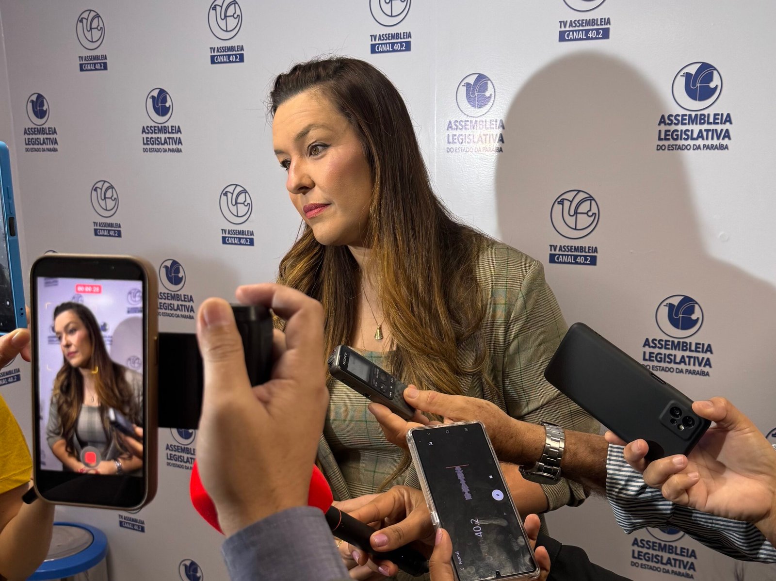 Camila Toscano - Deputada Estadual