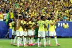 Com uma atuação coletiva brilhante, Brasil confirma favoritismo, faz três na Escócia e passa em 1º Divulgação FIFA